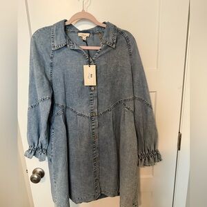 NWT Elan Longsleeve Denim Dress